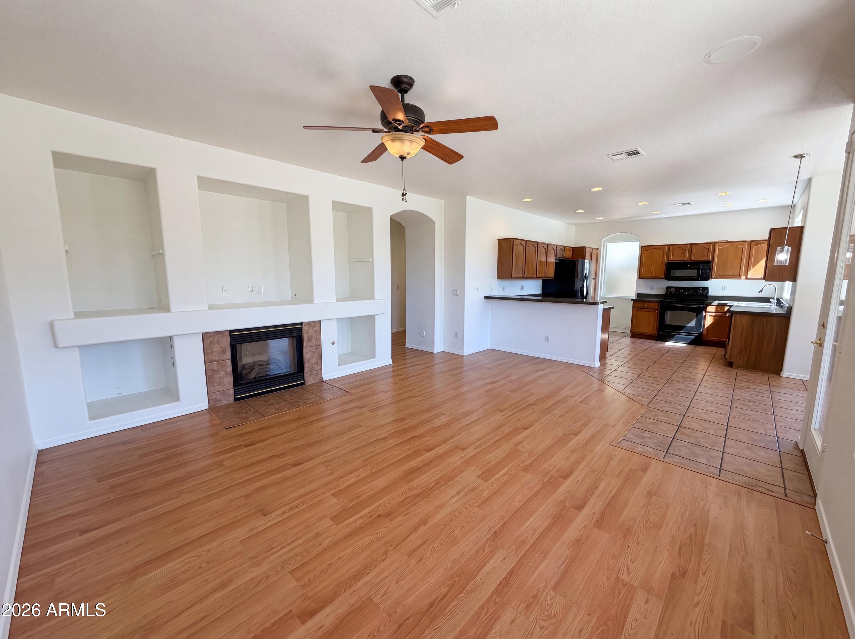2133 South Nielson Street Gilbert, AZ 85295 - Photo 8 of 36