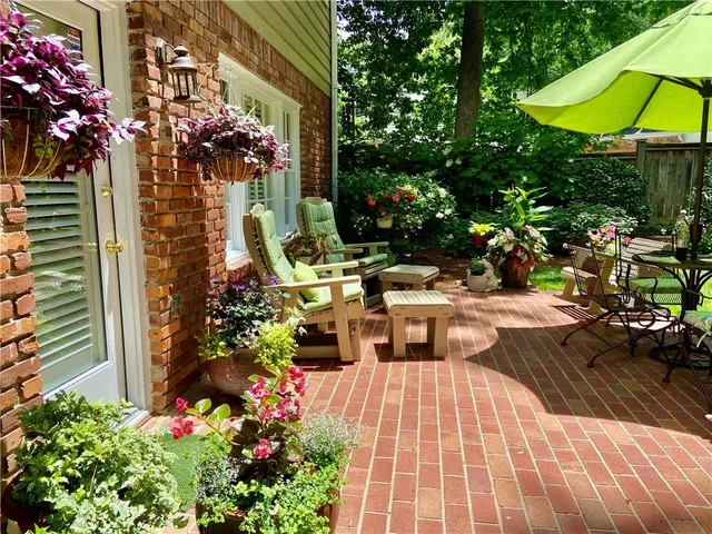 $698,000 | 1679 Kellogg Springs Drive, Atlanta, GA 30338