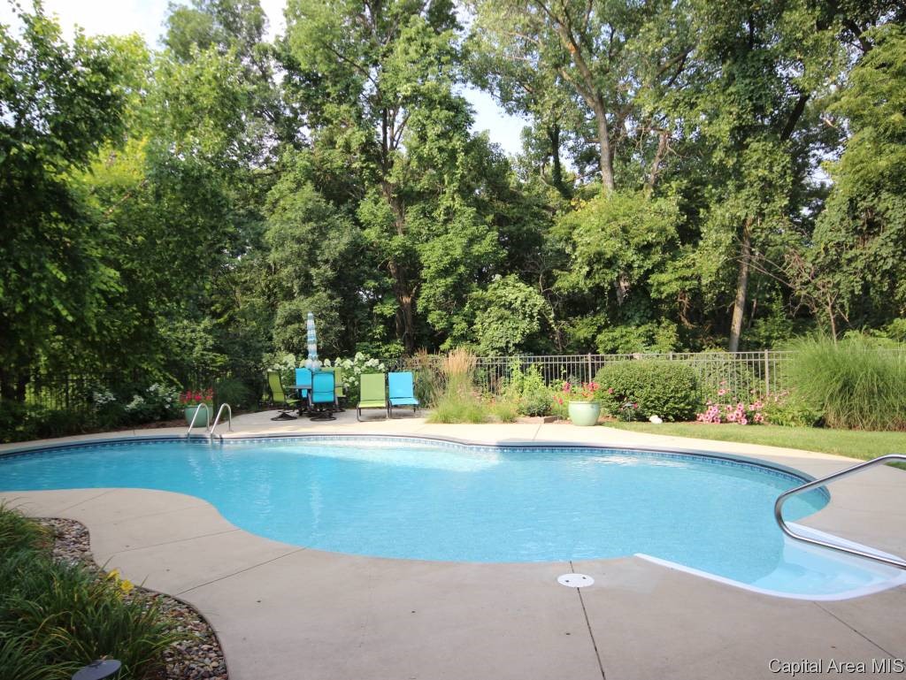 37 Woodland Trail Rochester, IL 62563 - Photo 23 of 24
