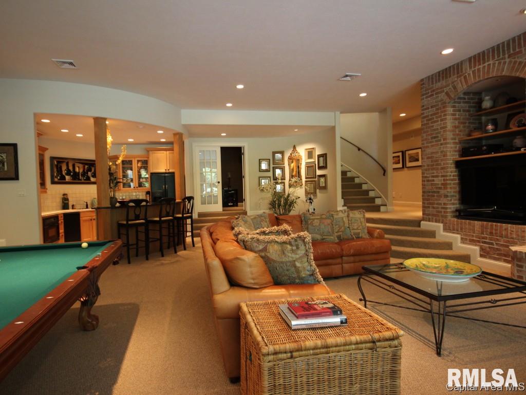 37 Woodland Trail Rochester, IL 62563 - Photo 10 of 24