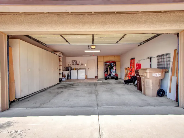 a view of a garage