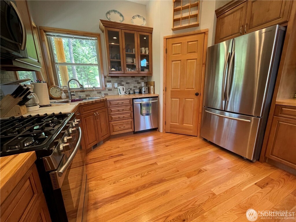 4 Ruger Road Oroville, WA 98844 - Photo 9 of 28 Gallery Image 9