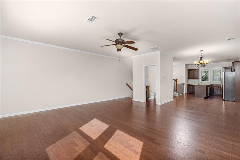 3080 Turman Circle Decatur, GA 30033 - Photo 3 of 55