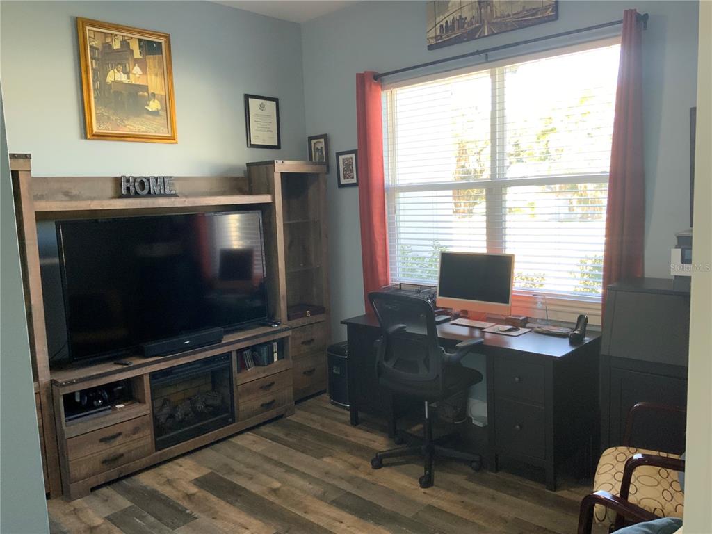 837 Oaks Shores Road Leesburg, FL 34748 - Photo 20 of 28