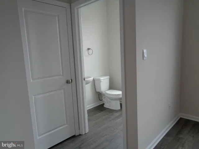a bathroom with a toilet