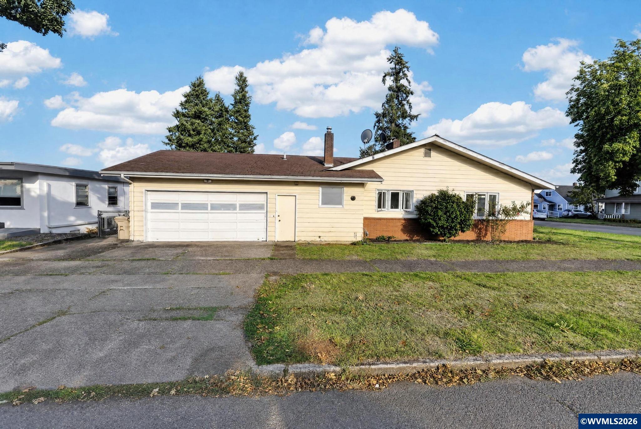 288 Southwest Mill Street Dallas, OR 97338 - Photo 2 of 50 Gallery Image 2