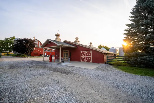 $2,249,000 | 2681 Hadley Road, Lapeer, MI 48446