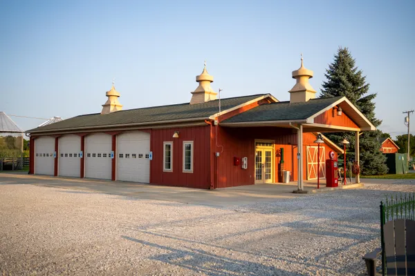 $2,249,000 | 2681 Hadley Road, Lapeer, MI 48446