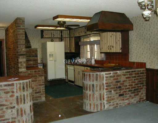 4067 Pleasant Road Las Vegas, NV 89108 - Photo 3 of 4 Kitchen.