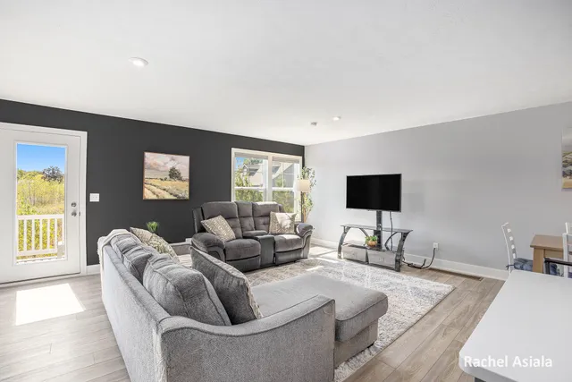 $309,900 | 3364 Windborne Lane, Unit 17, Jenison, MI 49428