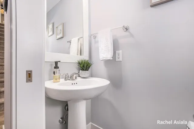 $309,900 | 3364 Windborne Lane, Unit 17, Jenison, MI 49428