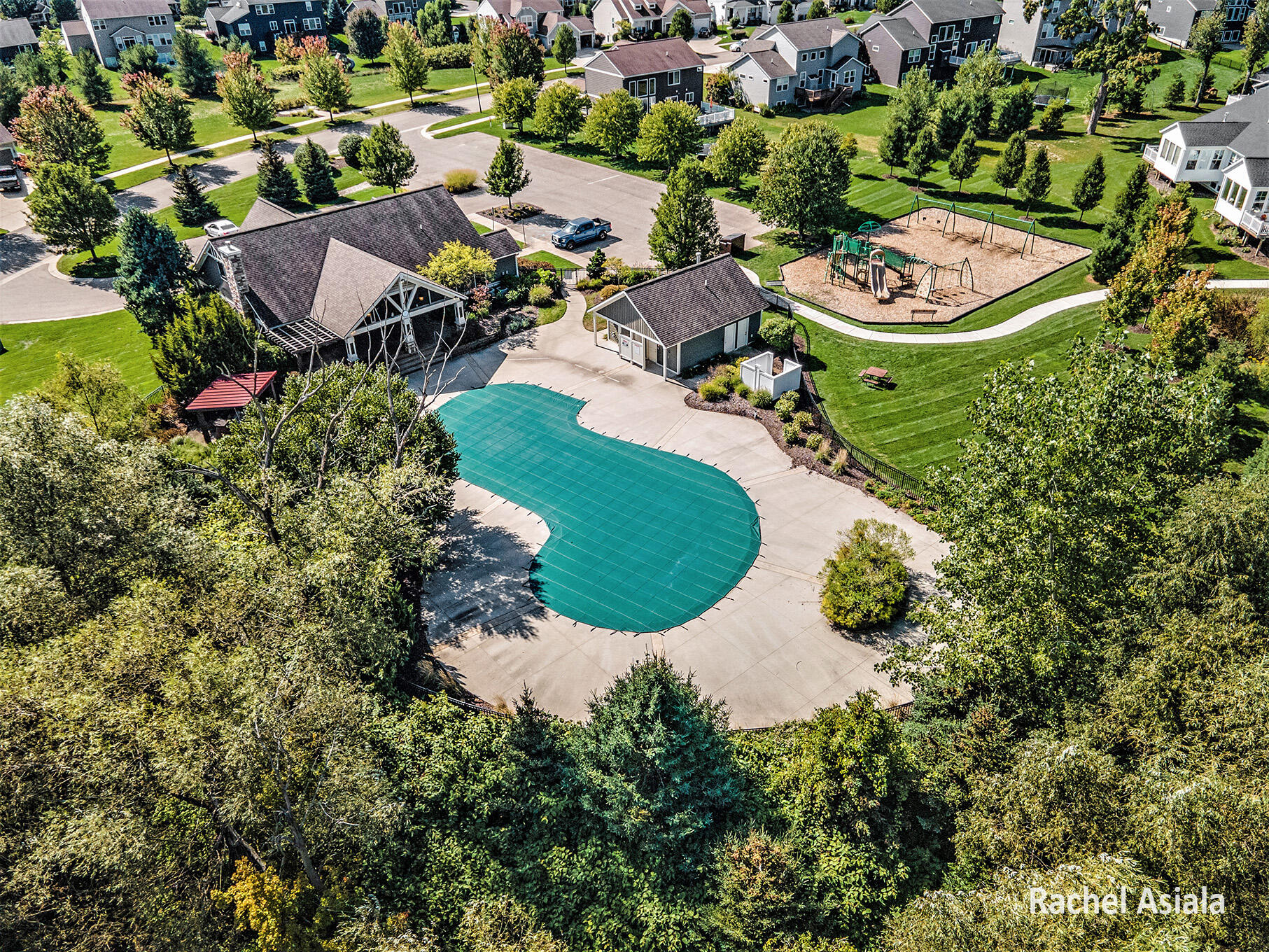 3364 Windborne Lane, Unit 17 Jenison, MI 49428 - Photo 30 of 43 Pool