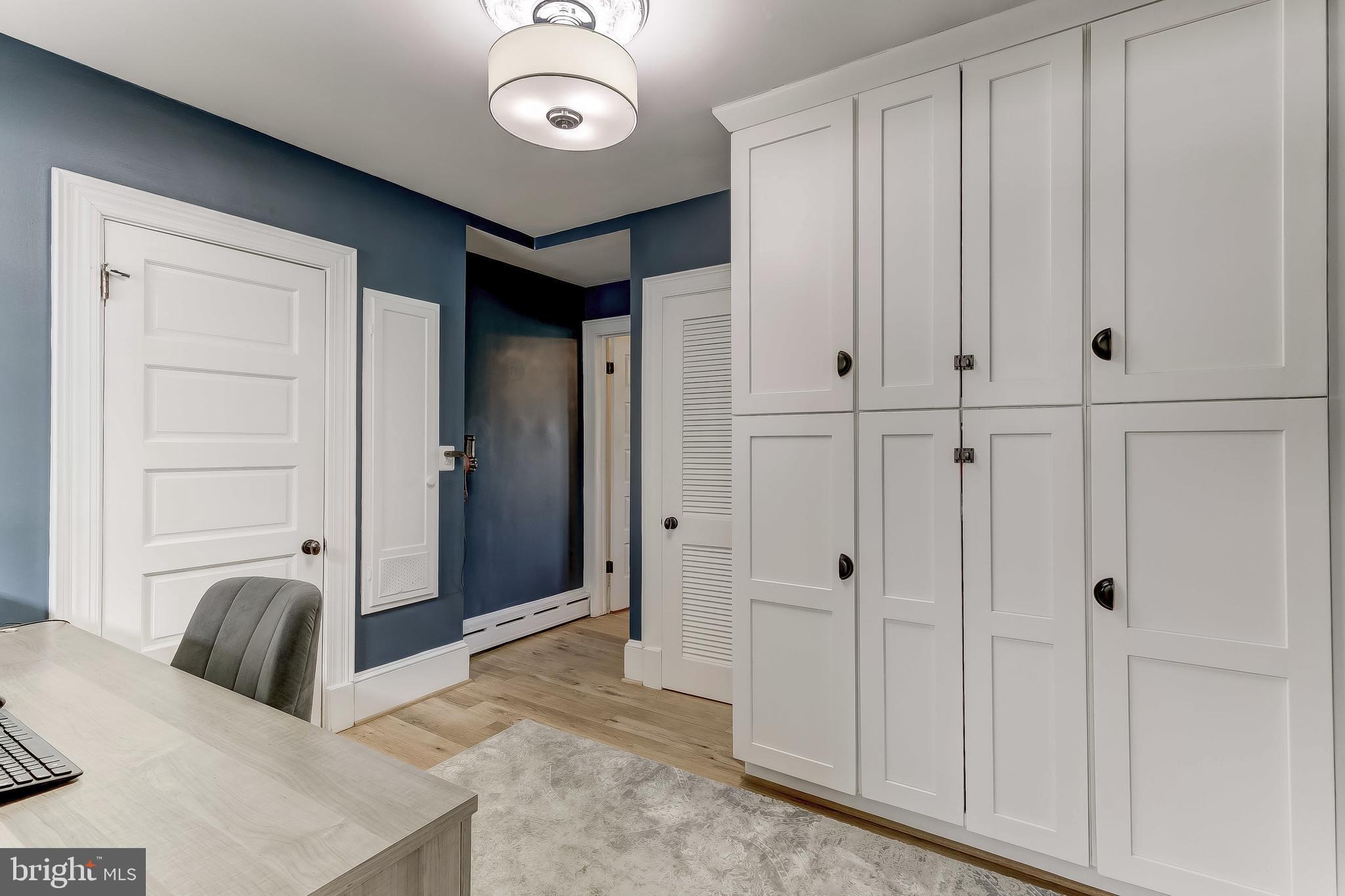 613 St Francis Road Baltimore, MD 21286 - Photo 22 of 44 Mudroom