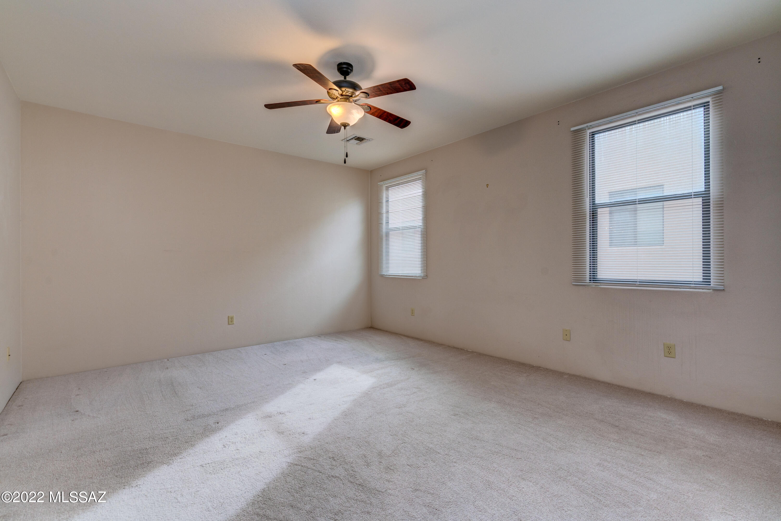 444 East Cedarvale Road Tucson, AZ 85704 - Photo 14 of 47