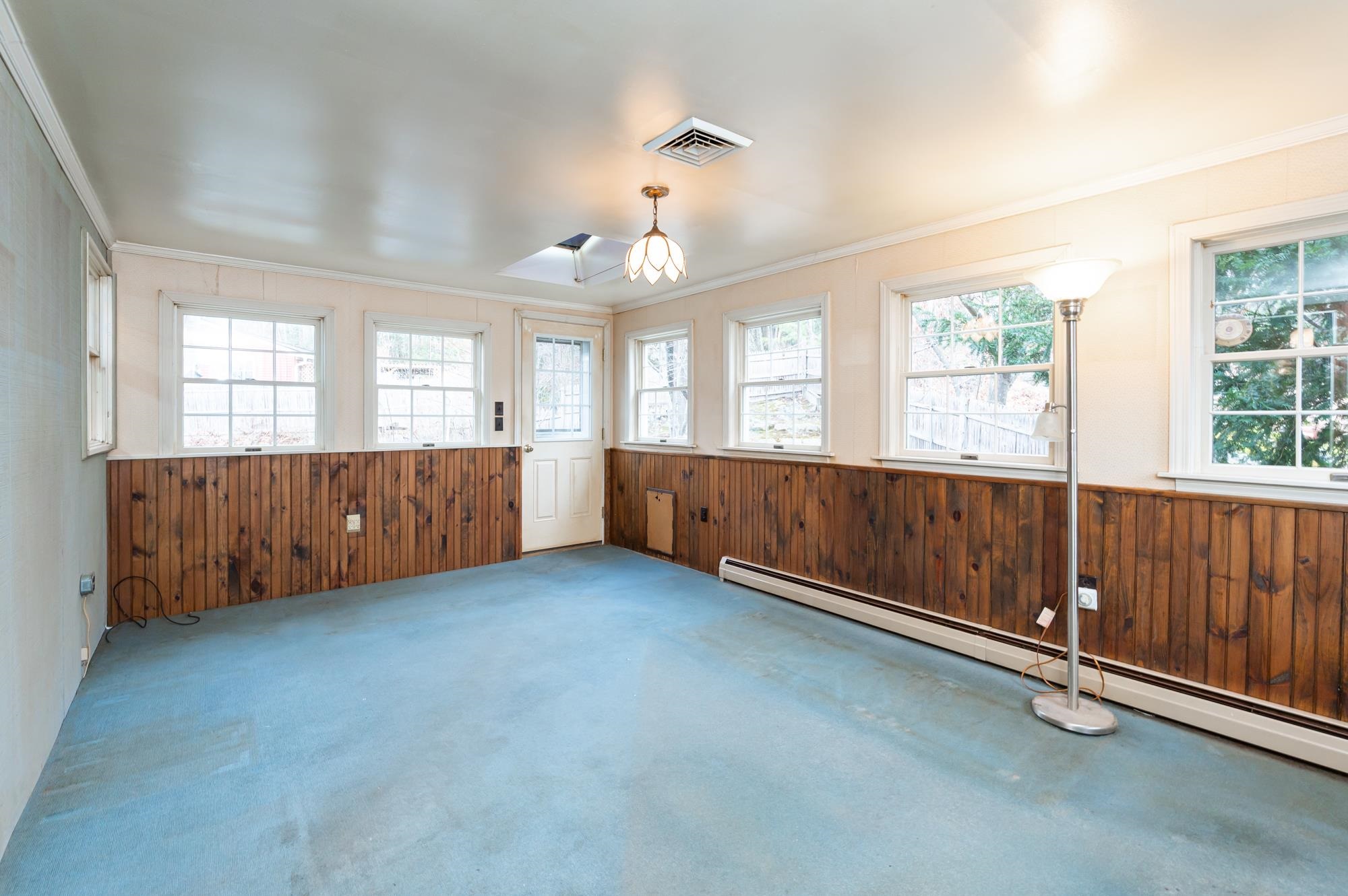 62 Pine Street Hooksett, NH 03106 - Photo 11 of 41
