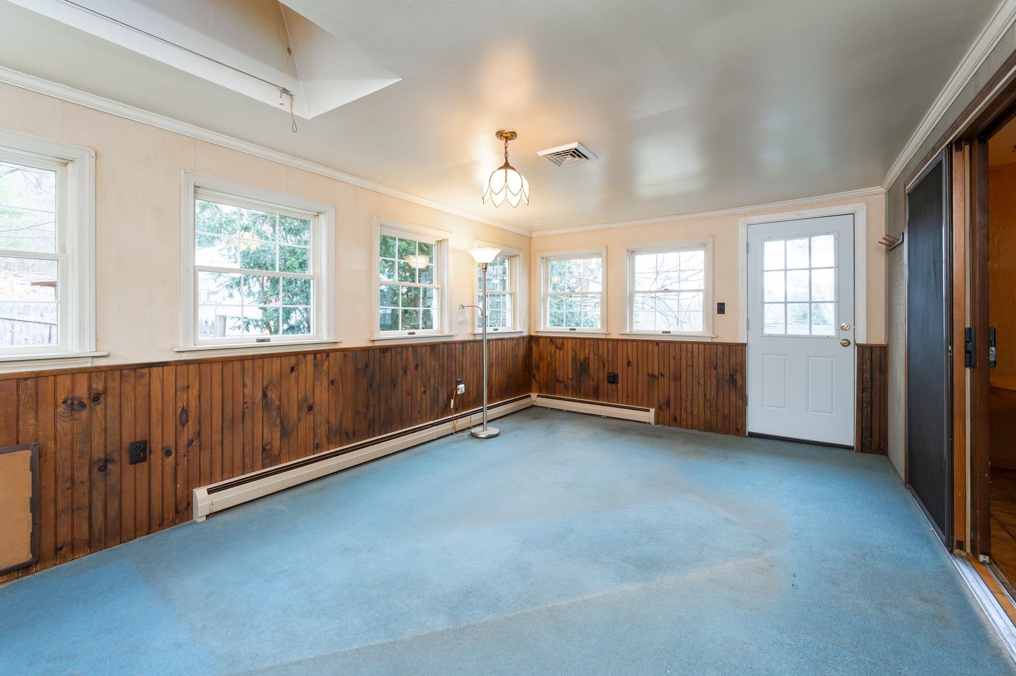 62 Pine Street Hooksett, NH 03106 - Photo 12 of 41