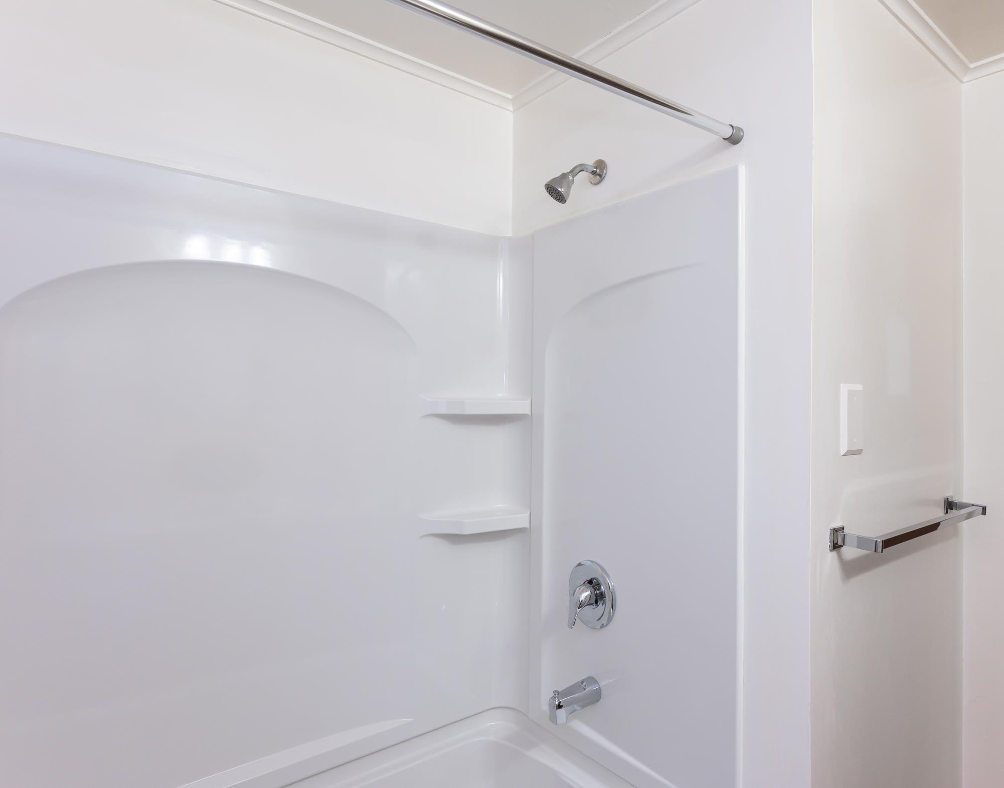 62 Pine Street Hooksett, NH 03106 - Photo 19 of 41