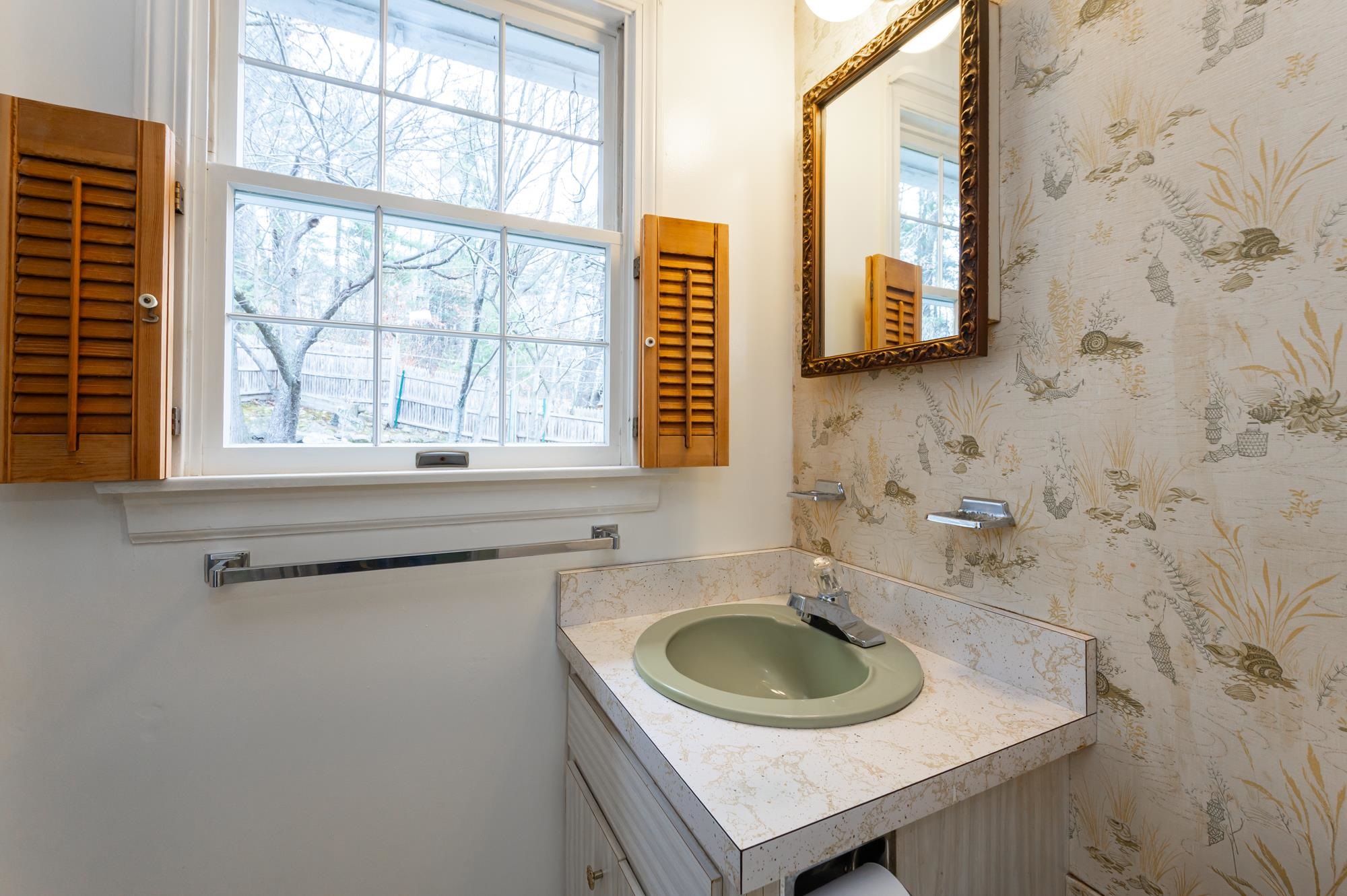 62 Pine Street Hooksett, NH 03106 - Photo 24 of 41
