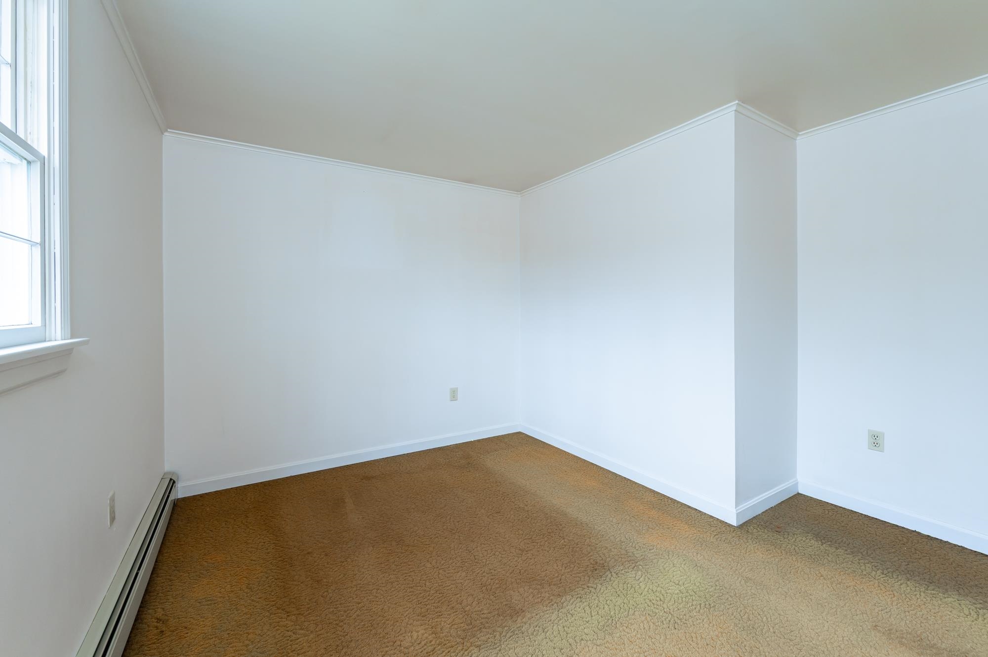 62 Pine Street Hooksett, NH 03106 - Photo 26 of 41