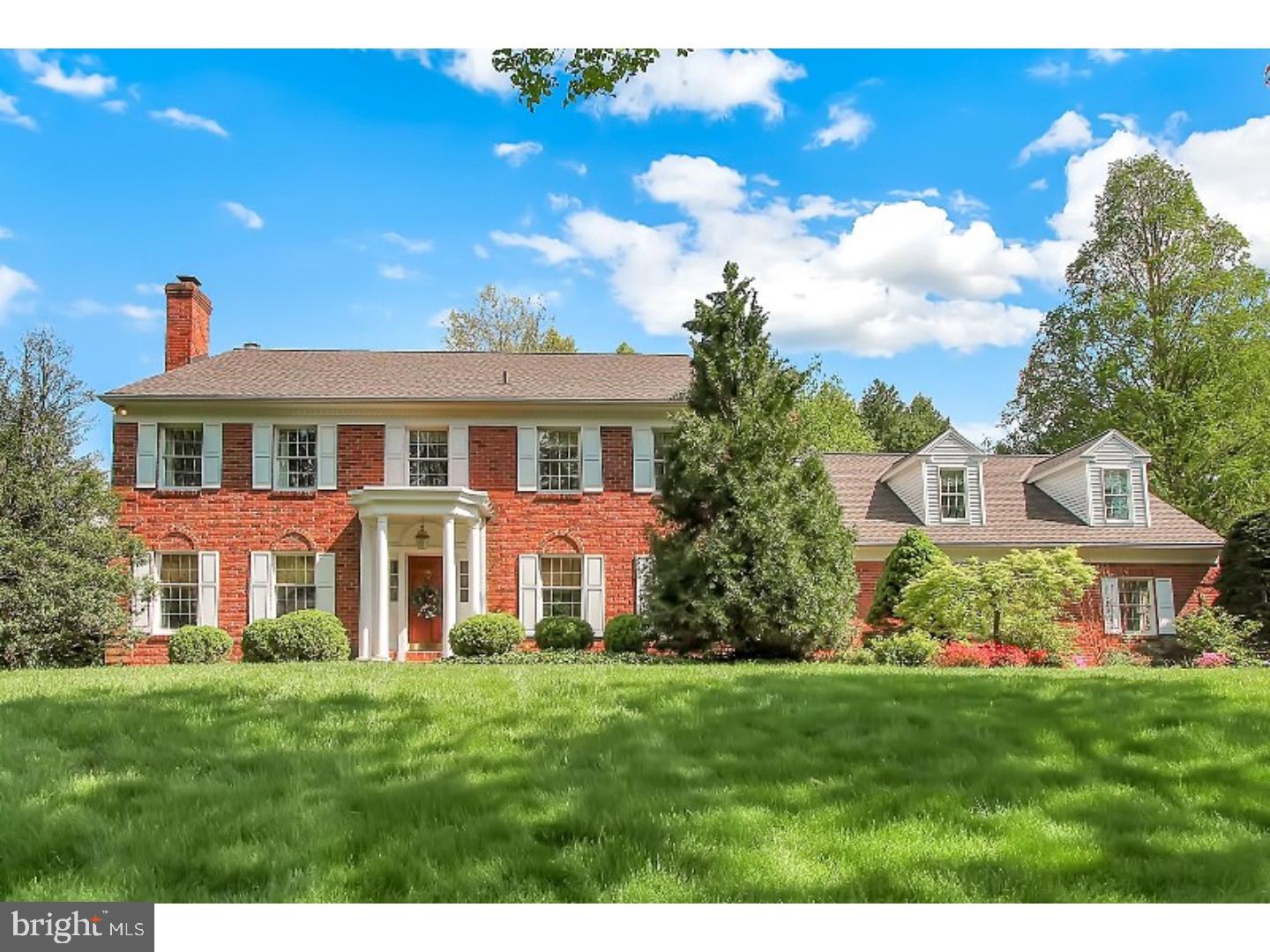 1634 Meadowlark Road Wyomissing, PA 19610 - Photo 1 of 25 Gallery Image 1