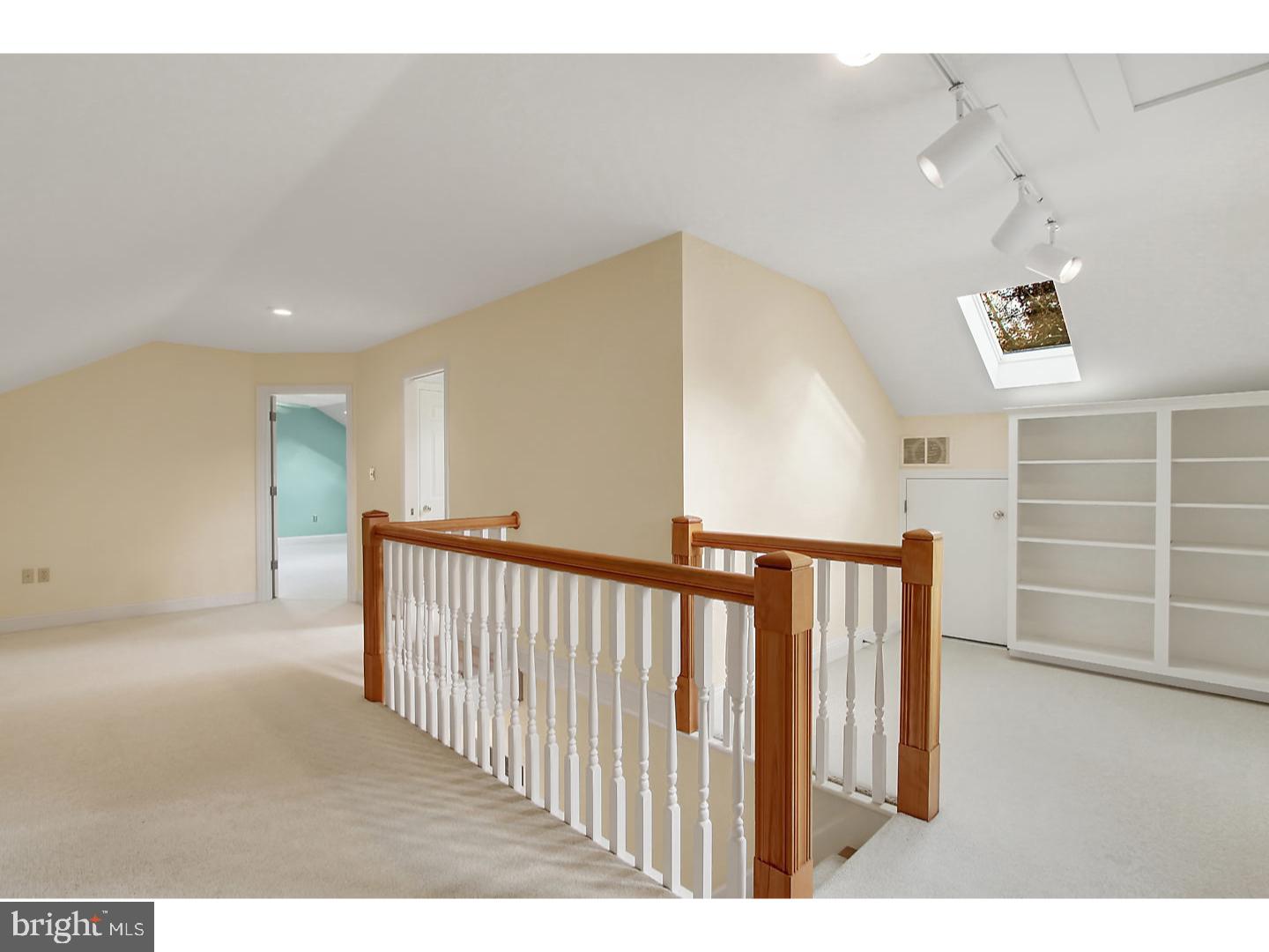 1634 Meadowlark Road Wyomissing, PA 19610 - Photo 17 of 25 Gallery Image 17