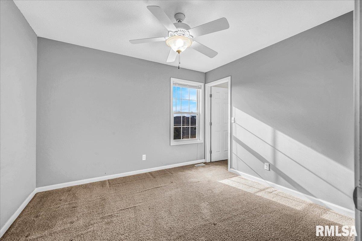 1626 Jadens Way Washington, IL 61571 - Photo 18 of 41