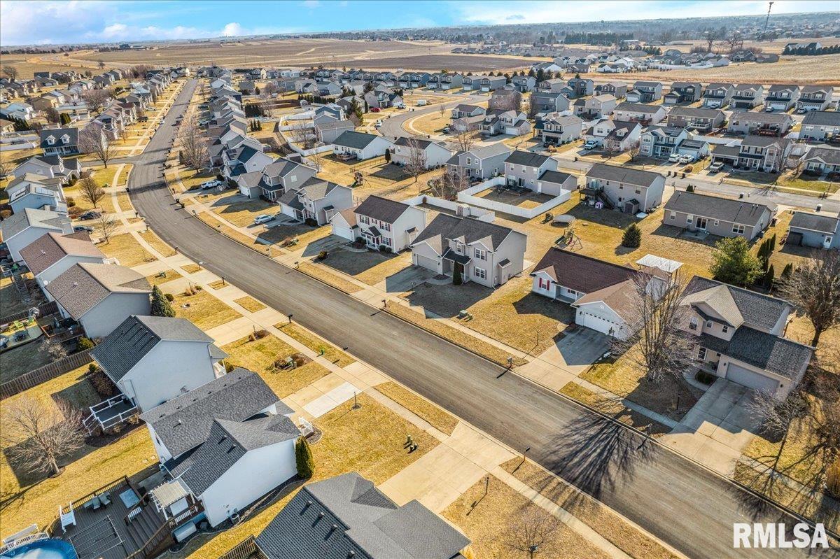 1626 Jadens Way Washington, IL 61571 - Photo 32 of 41