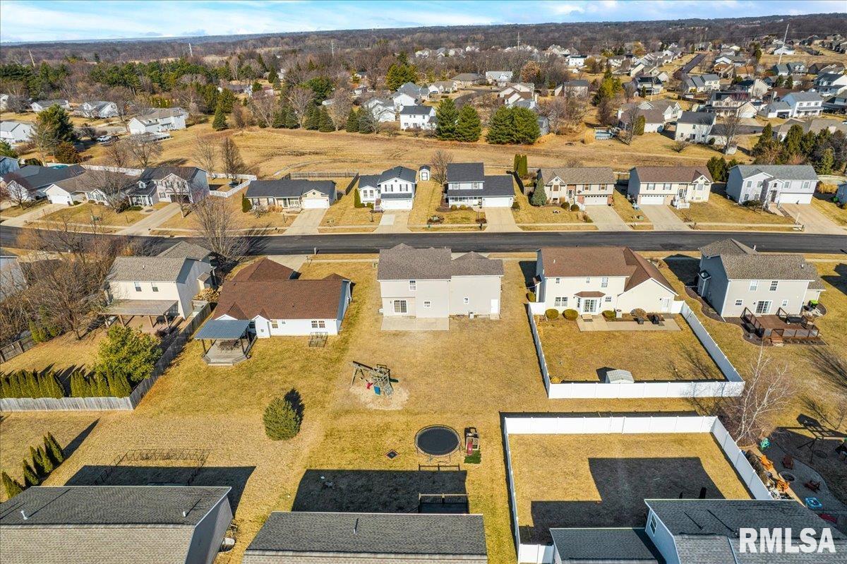 1626 Jadens Way Washington, IL 61571 - Photo 34 of 41