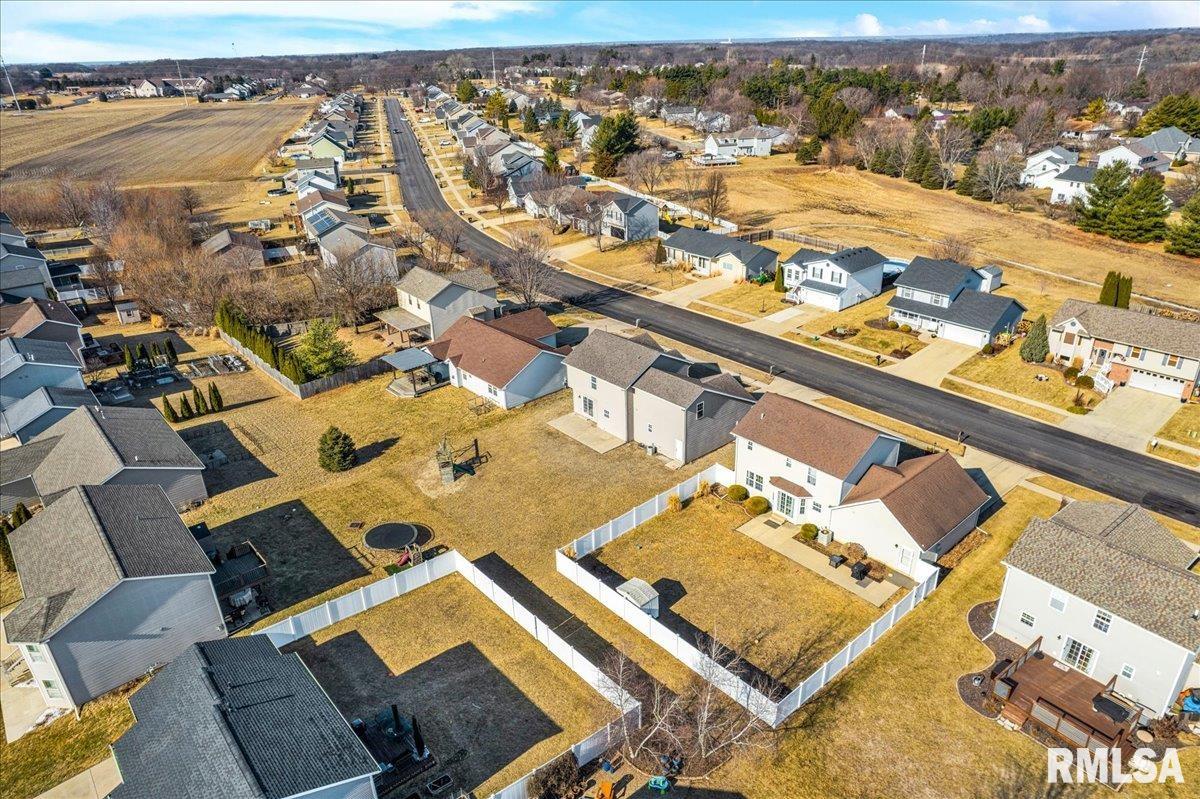 1626 Jadens Way Washington, IL 61571 - Photo 35 of 41