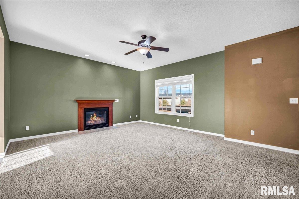 1626 Jadens Way Washington, IL 61571 - Photo 4 of 41