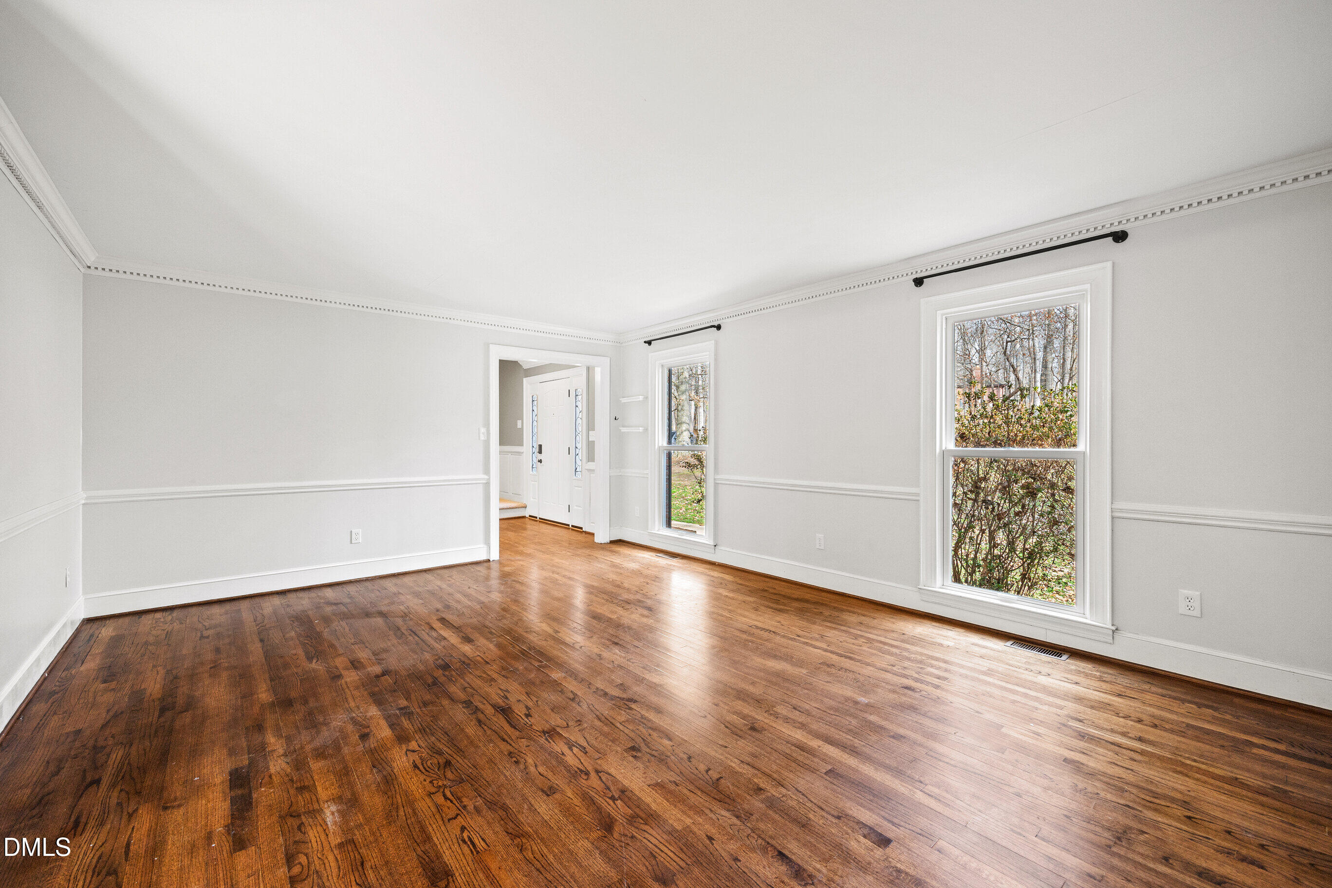 3412 Horseshoe Bend Raleigh, NC 27613 - Photo 8 of 56 rsz_1front_room_2