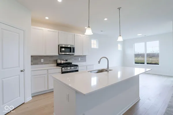 $424,972 | 7238 Rose Hl Avenue, Brownsburg, IN 46112