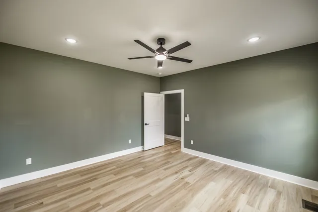 $569,900 | 203 Uga Cove, Westmoreland, TN 37186