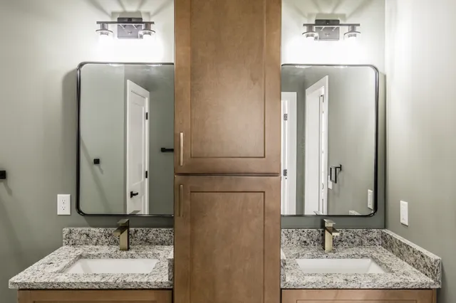 $569,900 | 203 Uga Cove, Westmoreland, TN 37186