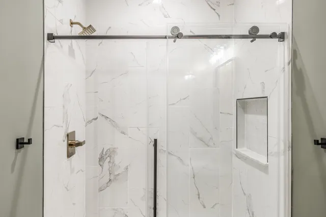 $569,900 | 203 Uga Cove, Westmoreland, TN 37186