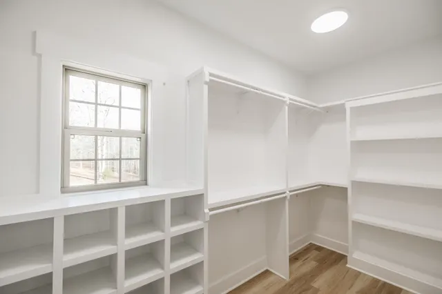 $569,900 | 203 Uga Cove, Westmoreland, TN 37186