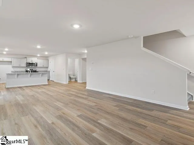 $315,900 | 229 Roocroft Court, Fountain Inn, SC 29644