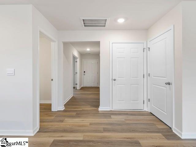 229 Roocroft Court Fountain Inn, SC 29644 - Photo 6 of 34