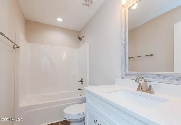 $2,700 | 75 Creekside Court, Forsyth, GA 31029