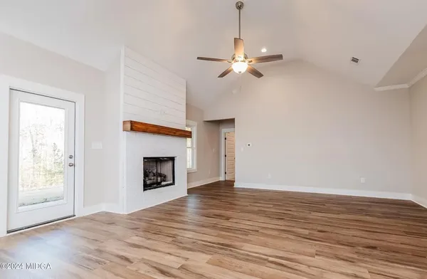 $2,700 | 75 Creekside Court, Forsyth, GA 31029