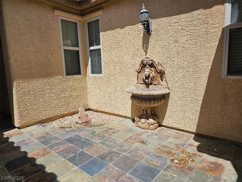 7204 Morningside Ranch Court Las Vegas, NV 89113 - Photo 3 of 26