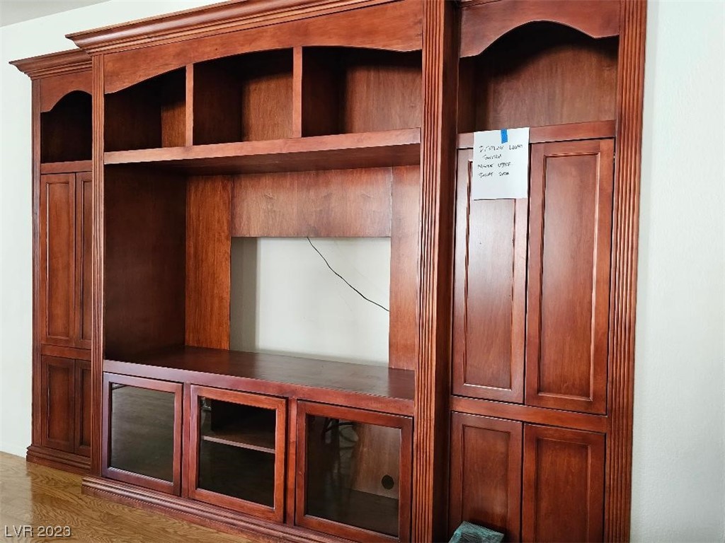 7204 Morningside Ranch Court Las Vegas, NV 89113 - Photo 4 of 26