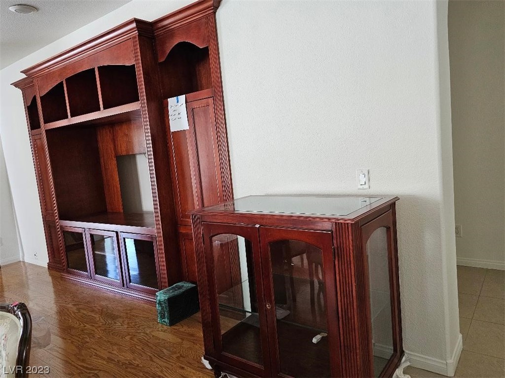 7204 Morningside Ranch Court Las Vegas, NV 89113 - Photo 5 of 26