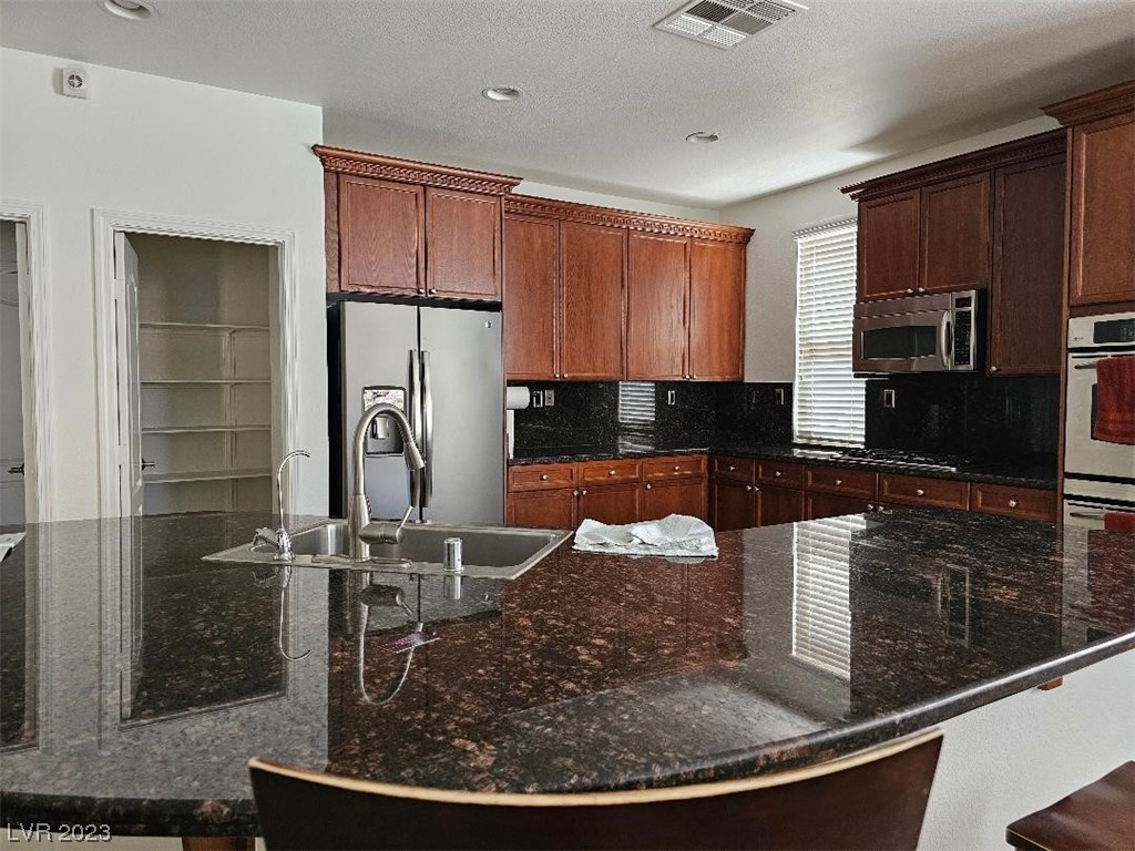 7204 Morningside Ranch Court Las Vegas, NV 89113 - Photo 6 of 26