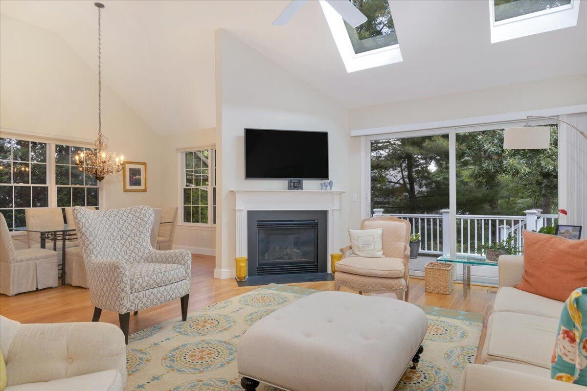 11 Darby Point Mashpee, MA 02649 - Photo 18 of 43 18-11Dar-118