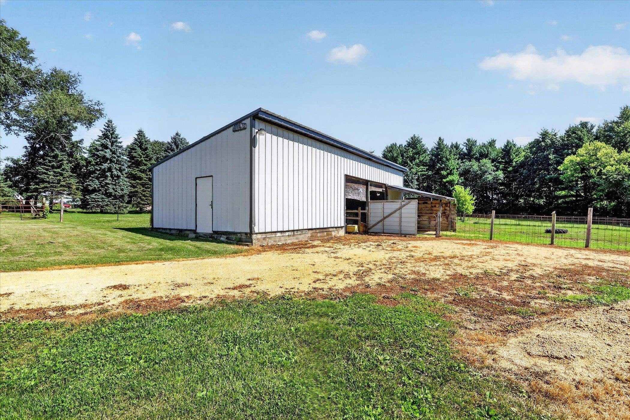 3817 South Carvers Rock Road Avalon, WI 53505 - Photo 47 of 69