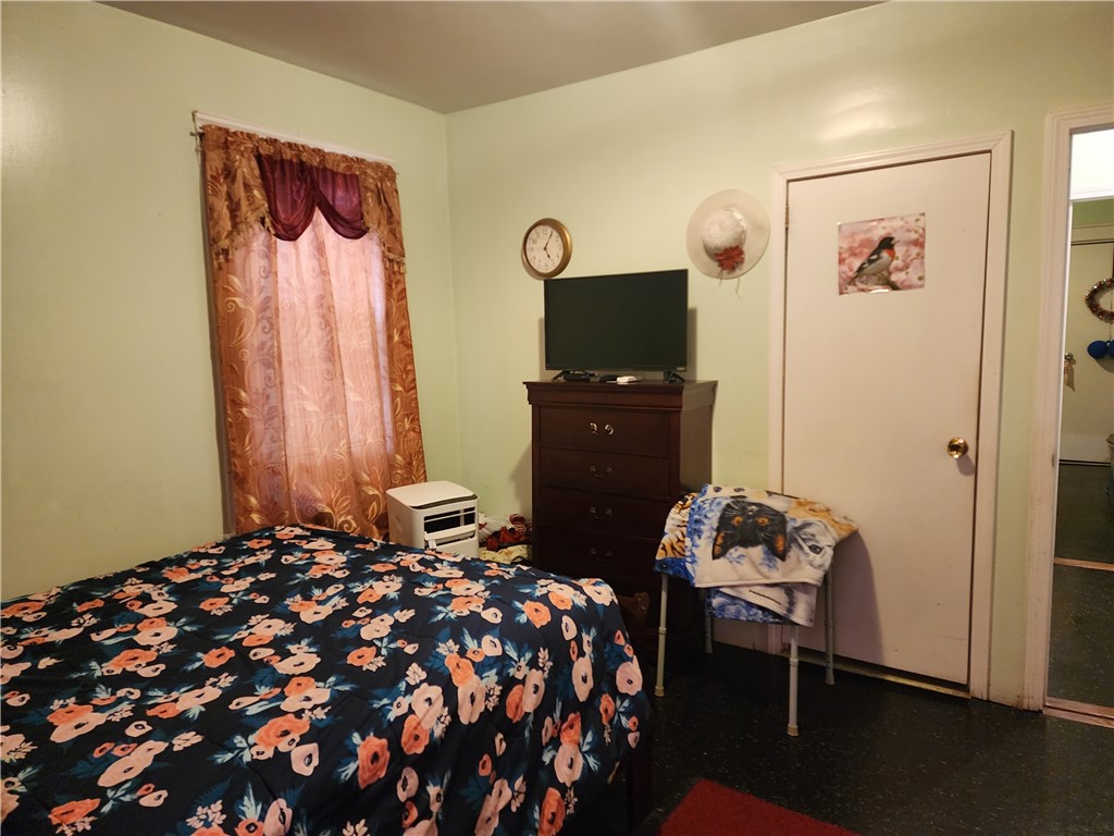 45 Croyland Road Providence, RI 02905 - Photo 17 of 32