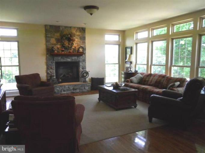 14015 Mercersburg Road Clear Spring, MD 21722 - Photo 8 of 26 Family Room