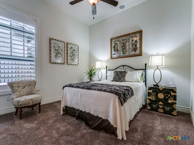 $575,000 | 416 Mission Hill Run, New Braunfels, TX 78132