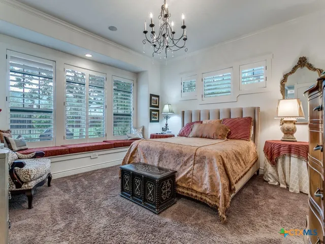 $575,000 | 416 Mission Hill Run, New Braunfels, TX 78132